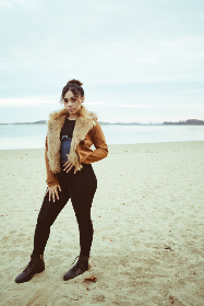 妇女自拍 妇女自拍